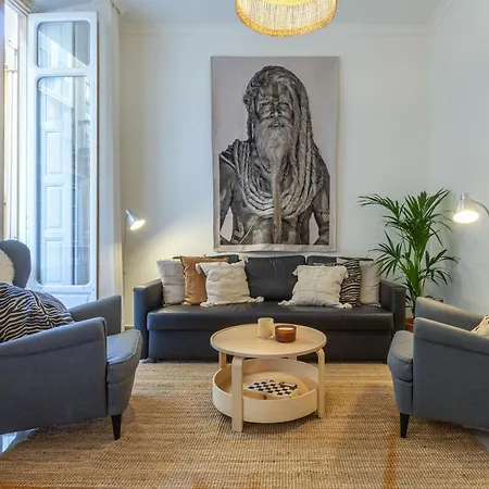 Puerta De Larios: Three-bedroom With Balconies And Patio Apartmán *